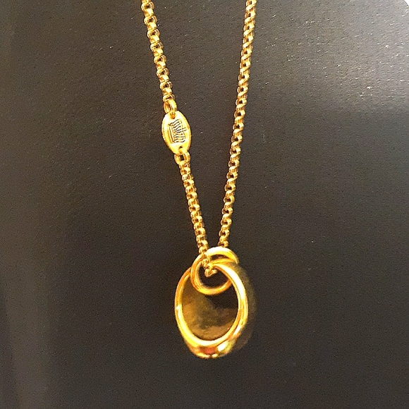 Limited edition JUICY COUTURE 2008 class ring box - Picture 14 of 14